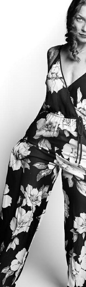 Floral romper - Picture 2 of 2